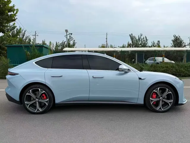 NIO NIO ET5 2022 75kWh — Фото автомобиля 7