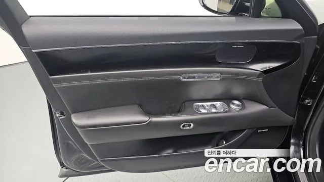 Genesis G90 RS4 — Фото автомобиля 13