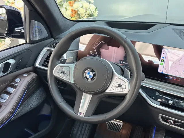 BMW X5 — Фото автомобиля 10