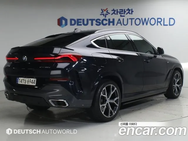 BMW X6 — Фото автомобиля 2