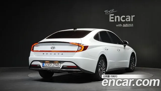 Фотография автомобиля — Hyundai Sonata DN8