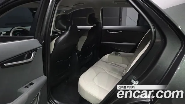 Kia Niro The All New Niro Signature — Фото автомобиля 10