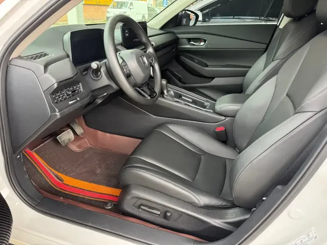 Honda Accord — Фото автомобиля 7
