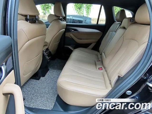 Renault-KoreaSamsung Grand Koleos Grand Koleos — Фото автомобиля 10