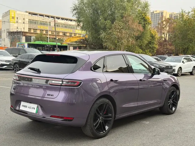 Aito M5 — Фото автомобиля 4