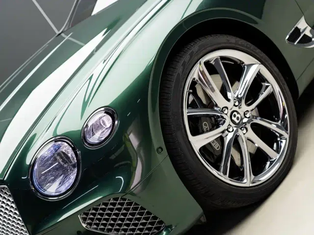 Bentley Continental — Фото автомобиля 3