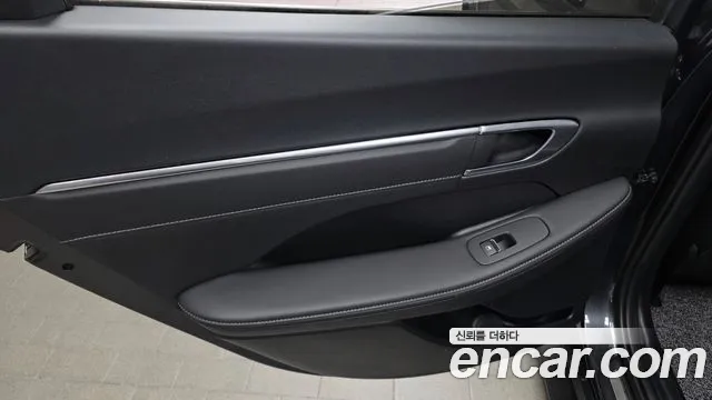 Hyundai Sonata — Фото автомобиля 25