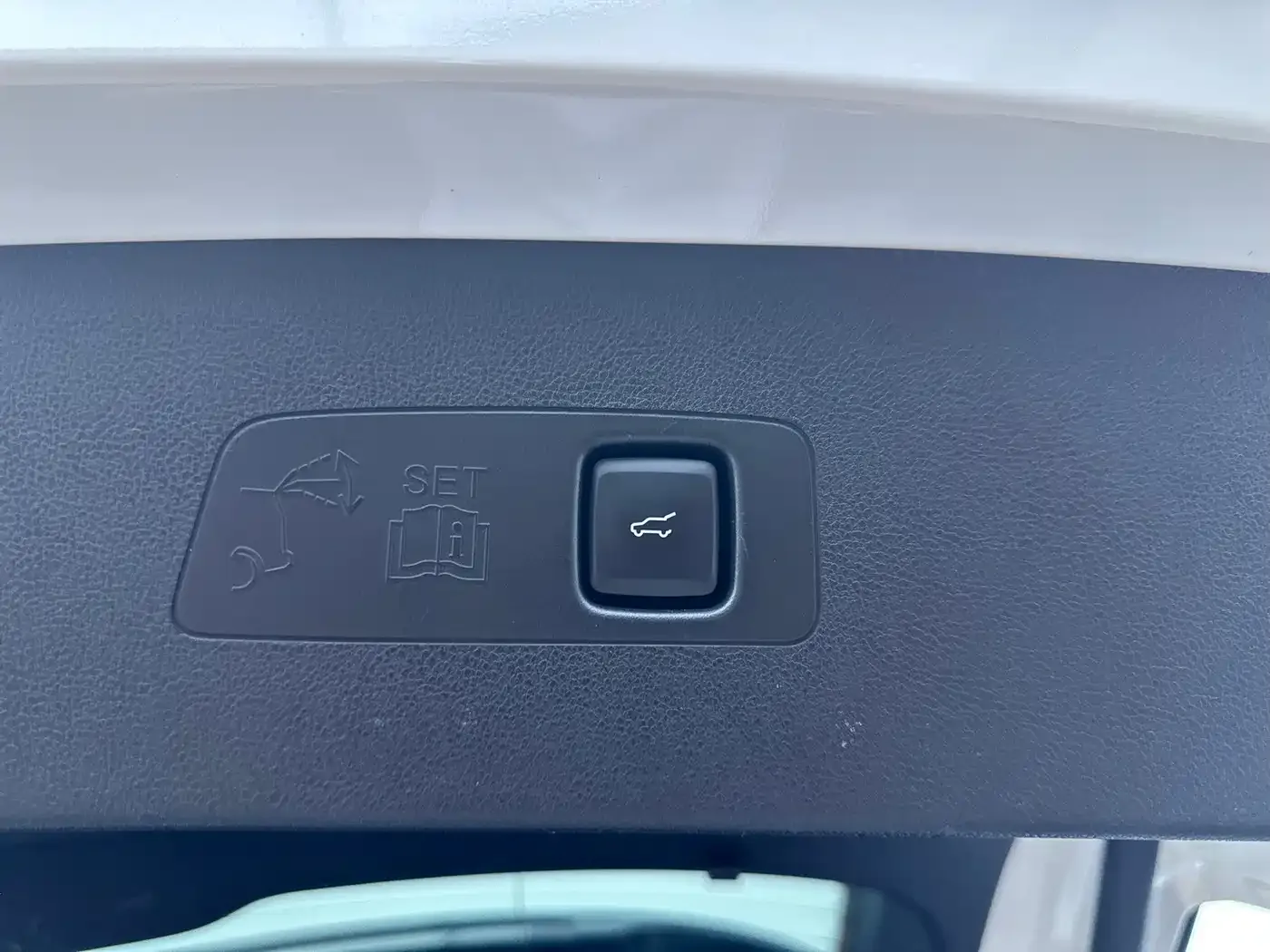 Lincoln Adventurer 2022 2.0T FWD Premium Luxury Edition — Фото автомобиля 28