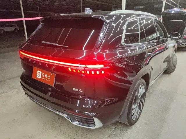 Geely Xingyue L — Фото автомобиля 6