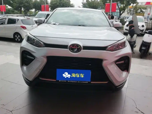 Toyota Wildlander — Фото автомобиля 2