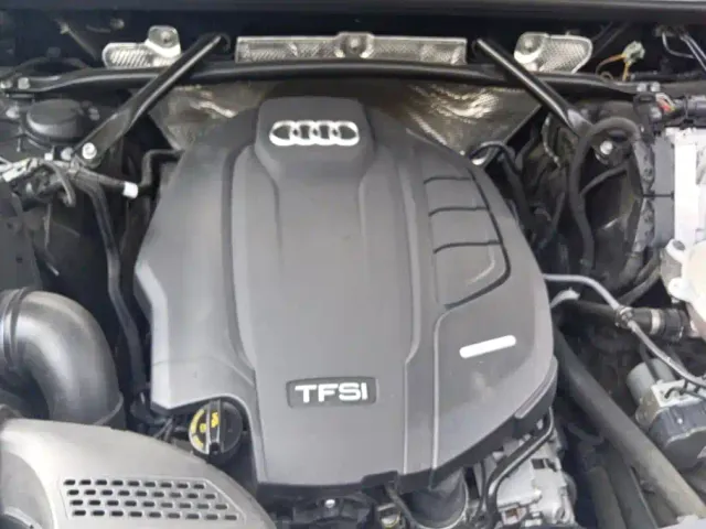 Audi Q5L — Фото автомобиля 10
