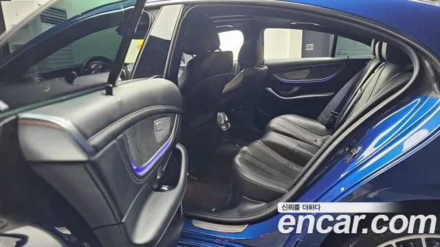 Mercedes-Benz CLS-Class — Фото автомобиля 26