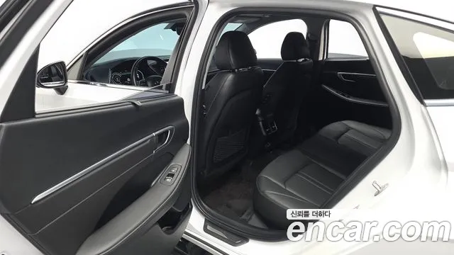 Hyundai Sonata Sonata (DN8) 1.6 Turbo — Фото автомобиля 21