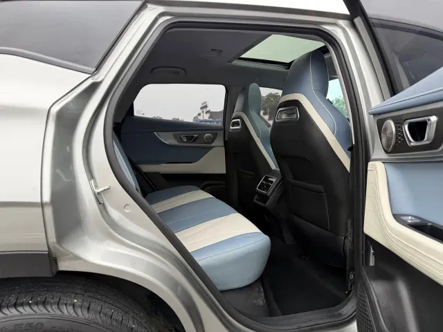 Chery Omoda 5 — Фото автомобиля 11
