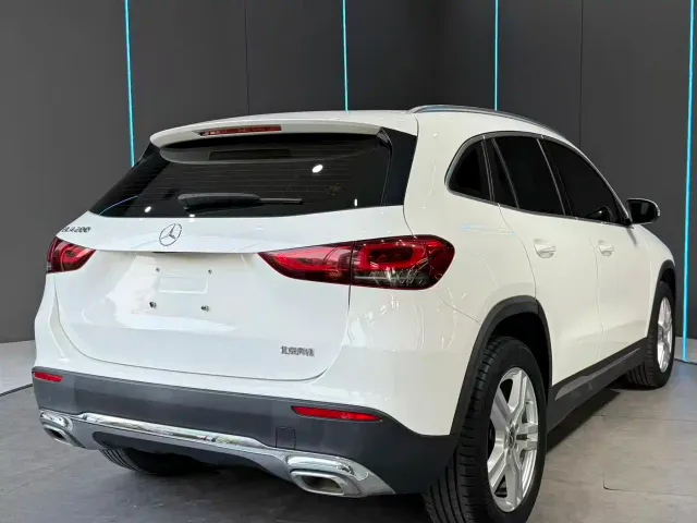 Mercedes-Benz GLA-Class — Фото автомобиля 6