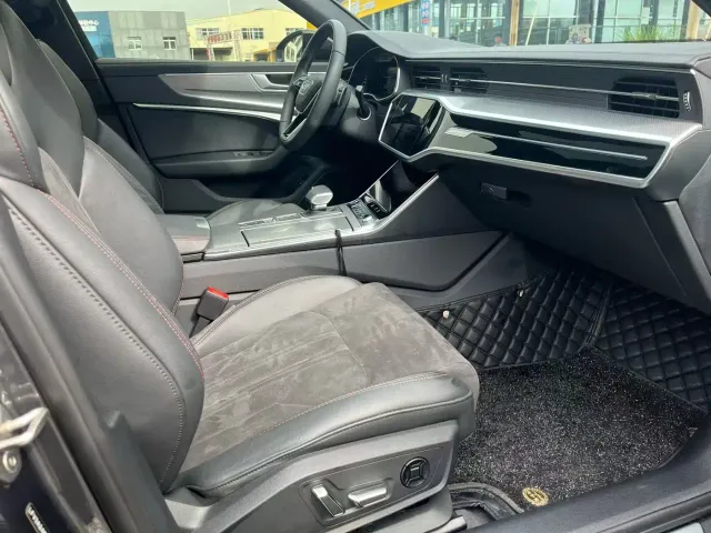 Audi A6L — Фото автомобиля 4