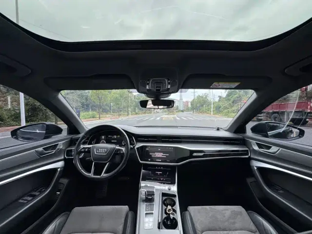 Audi A6L — Фото автомобиля 3