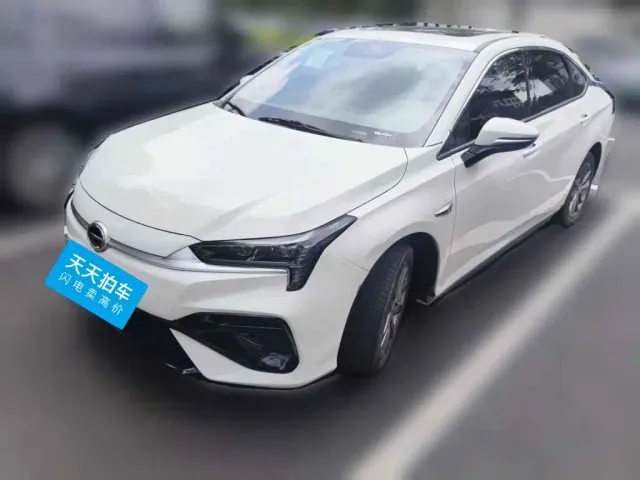 Фотография автомобиля — GAC Aion S