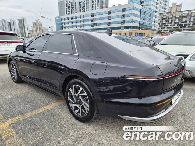 Hyundai Grandeur GN7 — Фото автомобиля 6