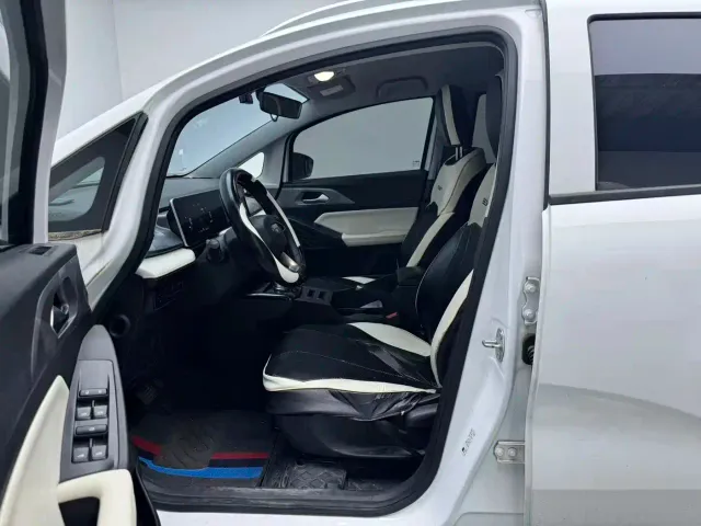 Geely Geometry E Firefly — Фото автомобиля 8