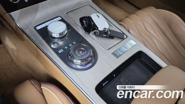 Genesis G80 Бензин 2.5 турбо AWD — Фото автомобиля 9