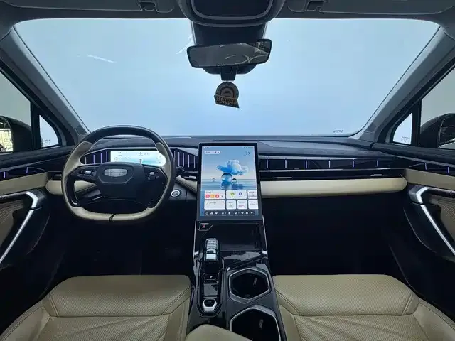 Geely Boyue L — Фото автомобиля 4
