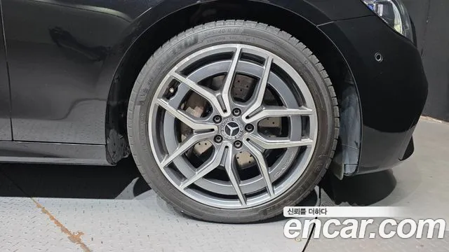 Mercedes-Benz E-Class W213 — Фото автомобиля 6