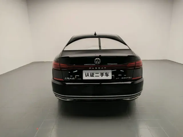 Volkswagen Passat — Фото автомобиля 6