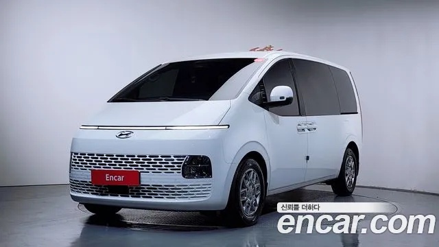 Hyundai Staria Staria Карго 3 места — Фото автомобиля 3