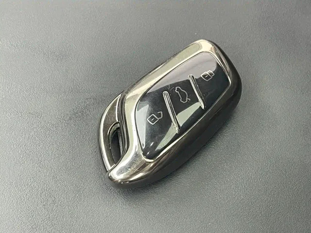 Roewe D7 — Фото автомобиля 17