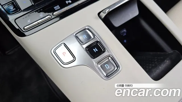 Hyundai Grandeur Grandeur (New) Hybrid — Фото автомобиля 9