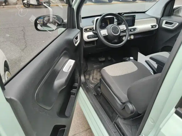 Wuling Hongguang Mini EV — Фото автомобиля 15