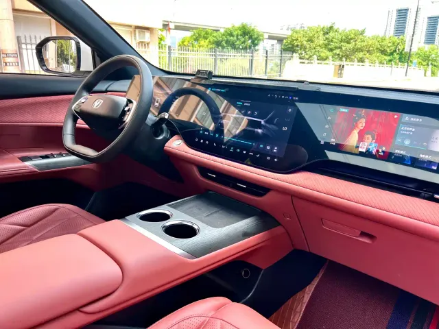 Changan CS75 Plus — Фото автомобиля 15