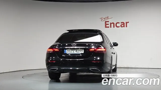 Mercedes-Benz E-Class W213 — Фото автомобиля 4