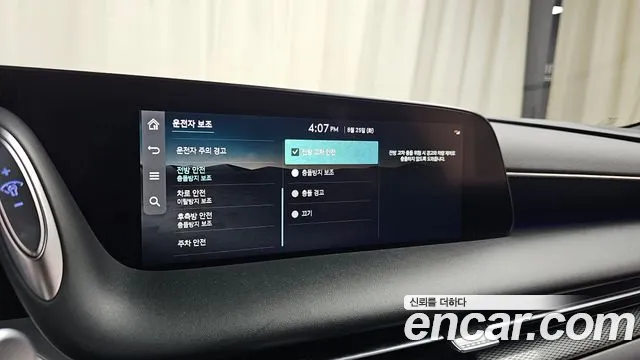 Genesis G90 Бензин 3.5 турбо AWD — Фото автомобиля 27