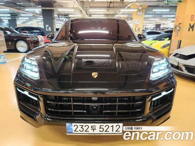 Фотография автомобиля — Porsche Cayenne