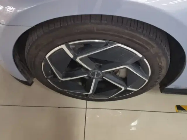 BYD Seal — Фото автомобиля 22