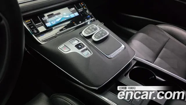 Hyundai Grandeur Grandeur (New) — Фото автомобиля 9