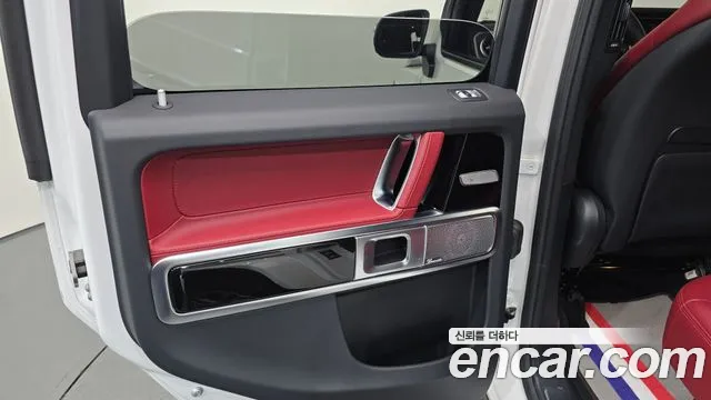 Mercedes-Benz G-Class — Фото автомобиля 23