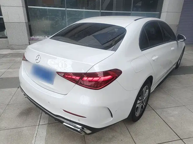 Mercedes-Benz C-Class — Фото автомобиля 6