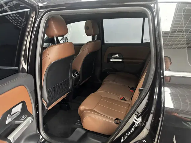 Mercedes-Benz GLB-Class — Фото автомобиля 22