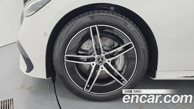 Mercedes-Benz E-Class W214 — Фото автомобиля 5