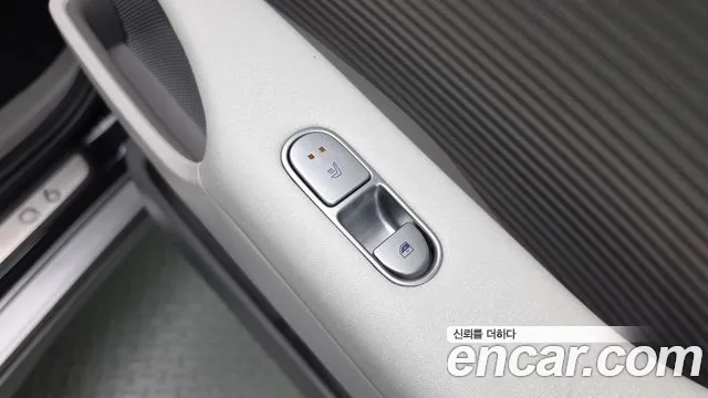 Hyundai Ioniq 6 — Фото автомобиля 25