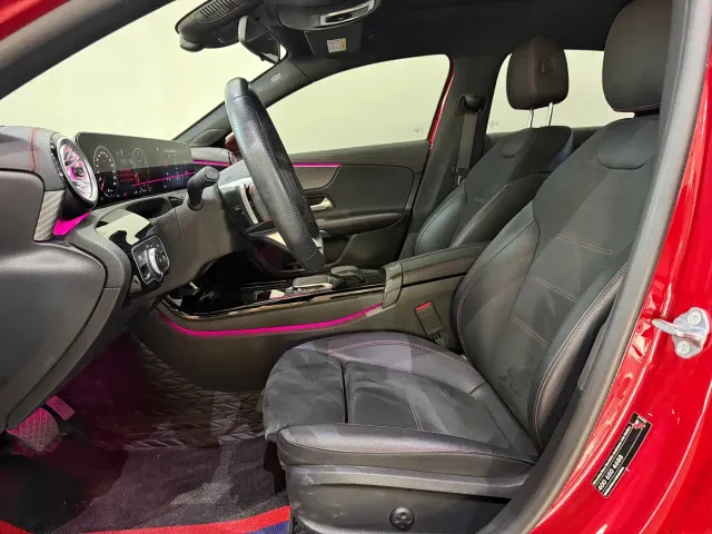 Mercedes-Benz A-Class — Фото автомобиля 5
