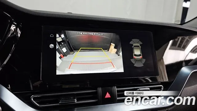 Kia Niro — Фото автомобиля 15
