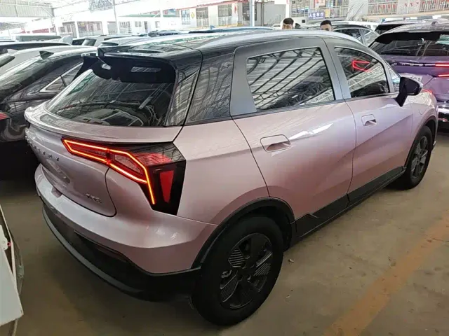Geely Geometry E Firefly — Фото автомобиля 6