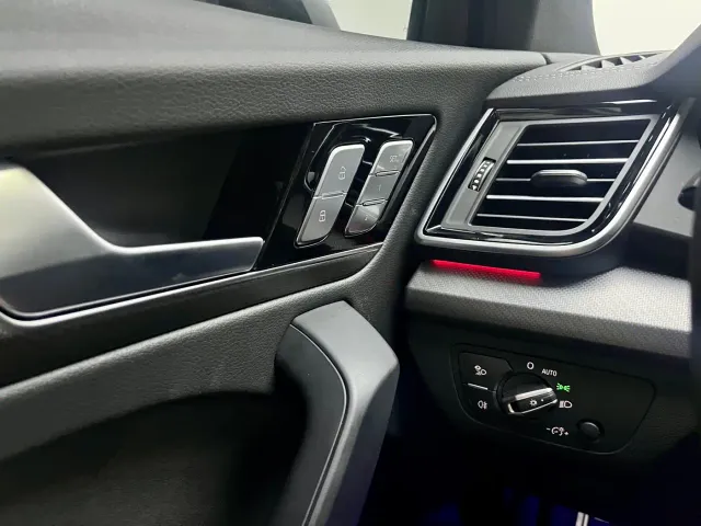 Audi Q5L Sportback — Фото автомобиля 11