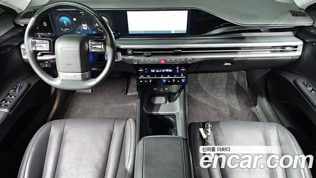 Hyundai Grandeur GN7 — Фото автомобиля 10