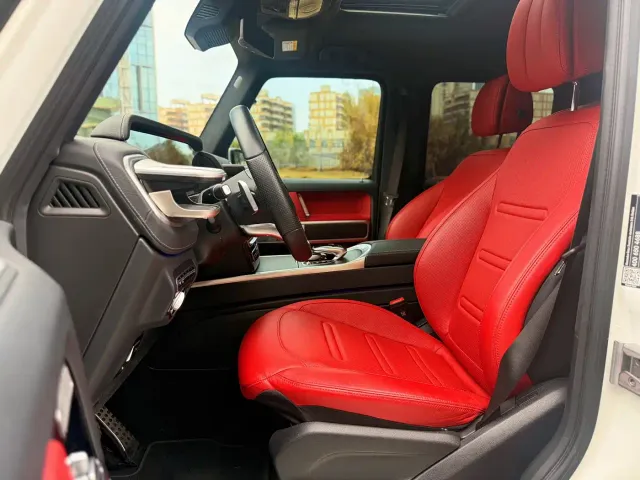 Mercedes-Benz G-Class — Фото автомобиля 12