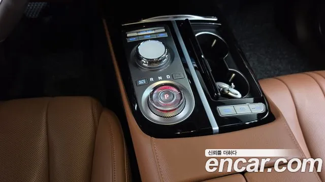 Genesis G80 RG3 — Фото автомобиля 12